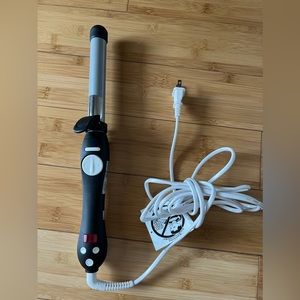 Beachwaver S1 curling iron
